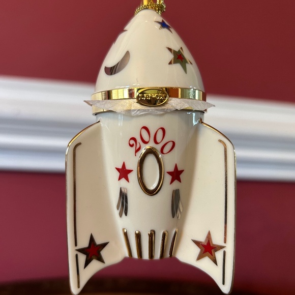 Lenox Rocket Box commemorative 2000 ornament NWT - Picture 2 of 9